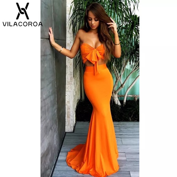 Just In !!!!Orange two piece top and skirt - Picture 3 of 3